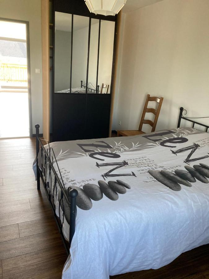 Appartement Meuble Calais Zewnętrze zdjęcie