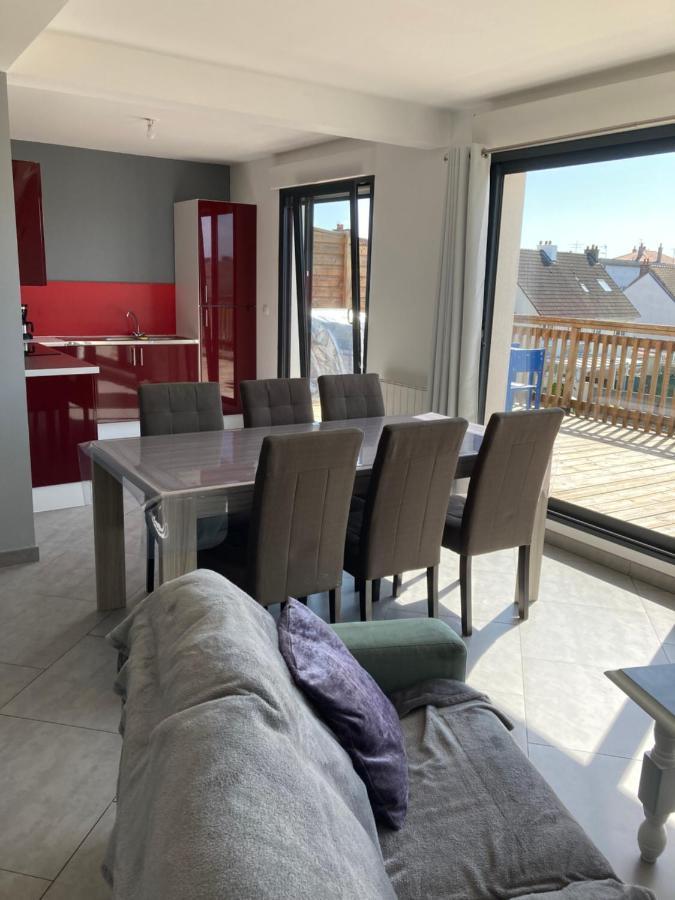 Appartement Meuble Calais Zewnętrze zdjęcie